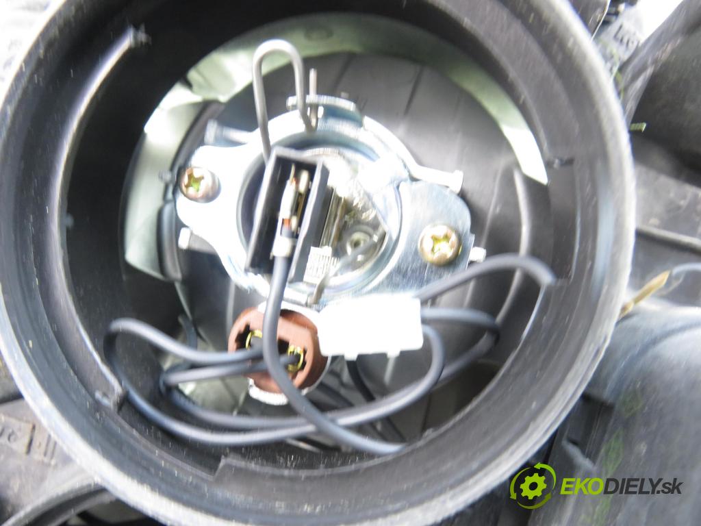 RENAULT MODUS / GRAND MODUS (F/JP0_) HB 2005 55,00 1.2 (JP0C, JP0K, FP0C, FP0K, FP0P, JP0P, JP0T) - D 1149,00 světlo LP 8200301843