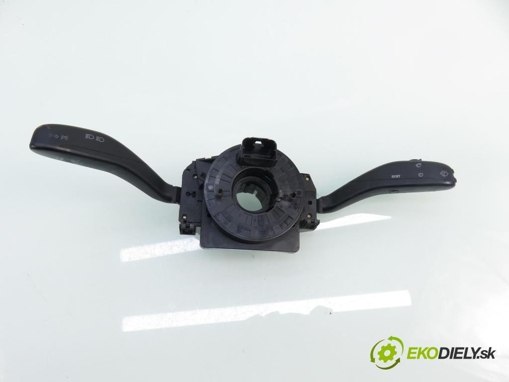 SEAT IBIZA III (6L1) HB 2003 74,00 1.4 16V - BBZ 1390,00 páčka/prepínač 6Q0953503AF