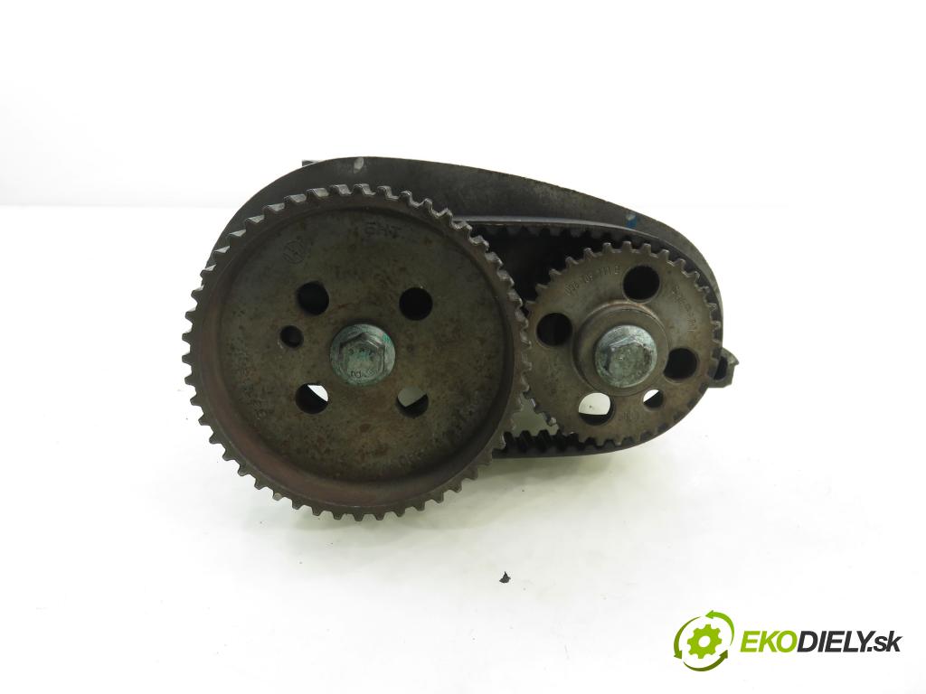 SEAT LEON (1M1) HB 2004 55,00 1.4 16V - BCA 1390,00 vačka Vačkový hriadeľ: 036103475AQ ; 36AA ; 36CG