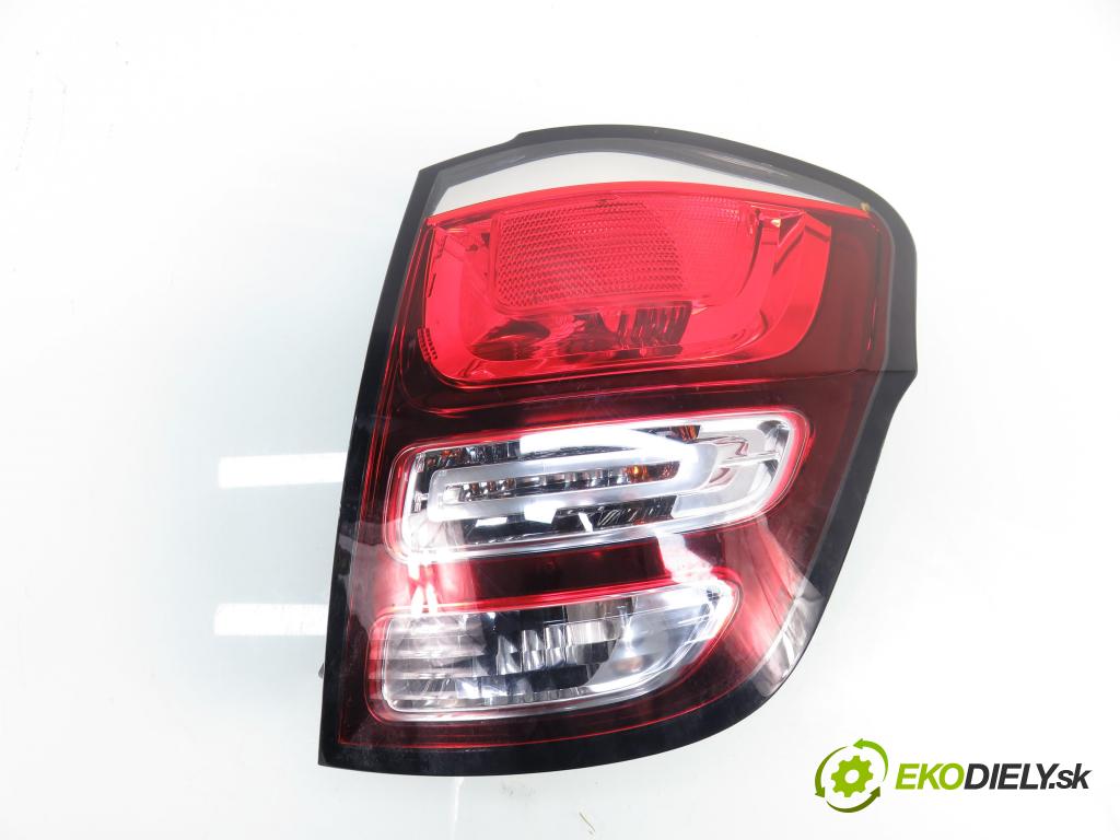 CITROEN C3 II (SC_) HB 2014 50,00 1.4 HDi 70 - 8HR (DV4C) 1398,00 Svetlo pravé zadné 9803928480