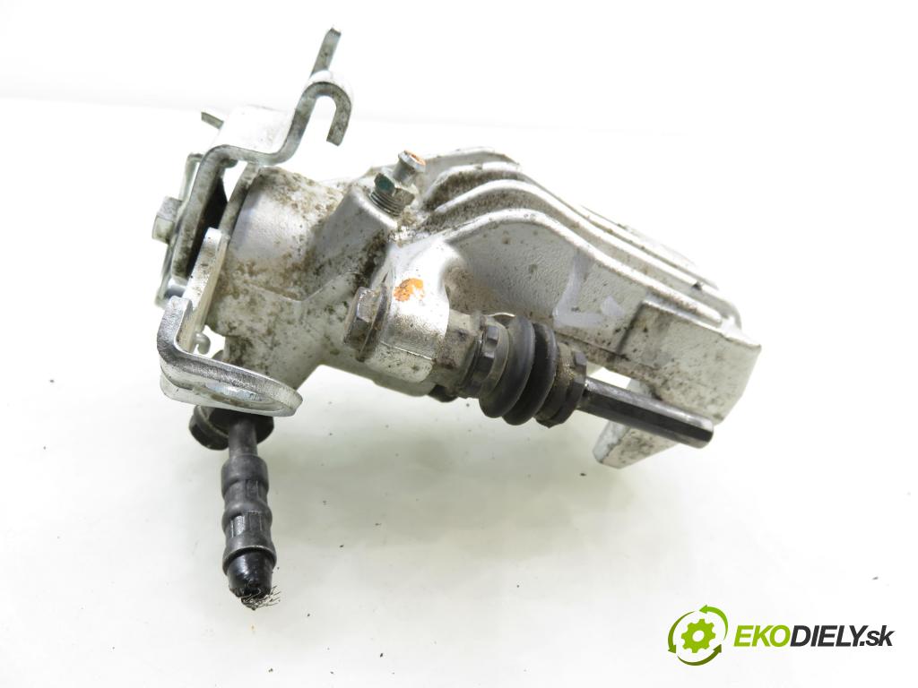 VW PASSAT B5.5 (3B3) SEDAN 2001 96,00 1.9 TDI - AWX 1896,00 brzdič třmen LT TH793L055