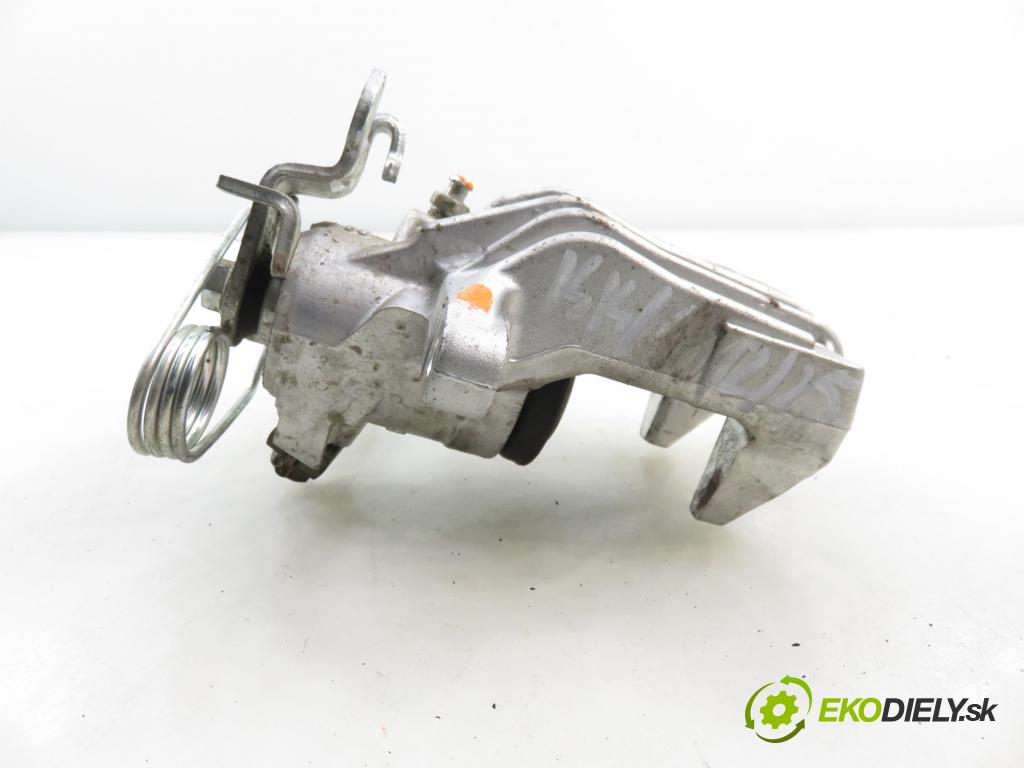 VW PASSAT B5.5 (3B3) SEDAN 2001 96,00 1.9 TDI - AWX 1896,00 Brzdič strmeň pravé zadné TH793L055