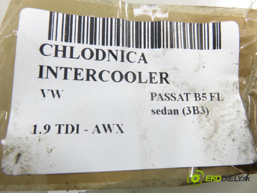 VW PASSAT B5.5 (3B3) SEDAN 2001 96,00 1.9 TDI - AWX 1896,00 chladič intercooler 3B0145805D
