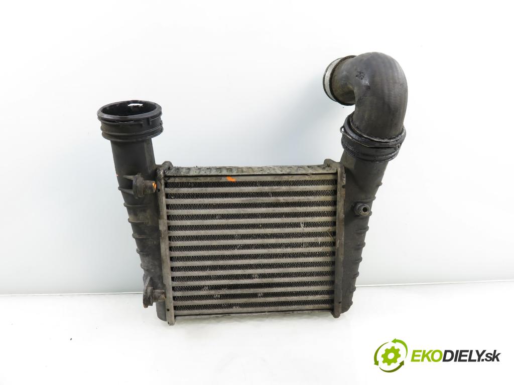 VW PASSAT B5.5 (3B3) SEDAN 2001 96,00 1.9 TDI - AWX 1896,00 chladič intercooler 3B0145805D