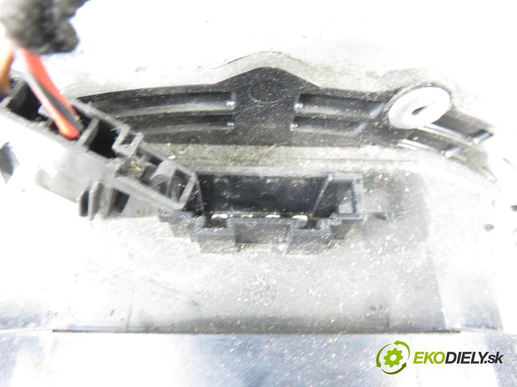 VW TOURAN (1T1, 1T2) MINIVAN 2004 100,00 2.0 TDI PD 16V 136 - AZV 1968,00 Mechanizmus okien 1T0837756L ; 1T1837462B ; 1T0959702