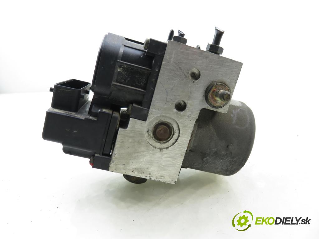 AUDI A4 Avant (8D5, B5) KOMBI 1997 81,00 1.9 TDI - AFN 1896,00 Pumpa ABS 0273004132 (Pumpa ABS)