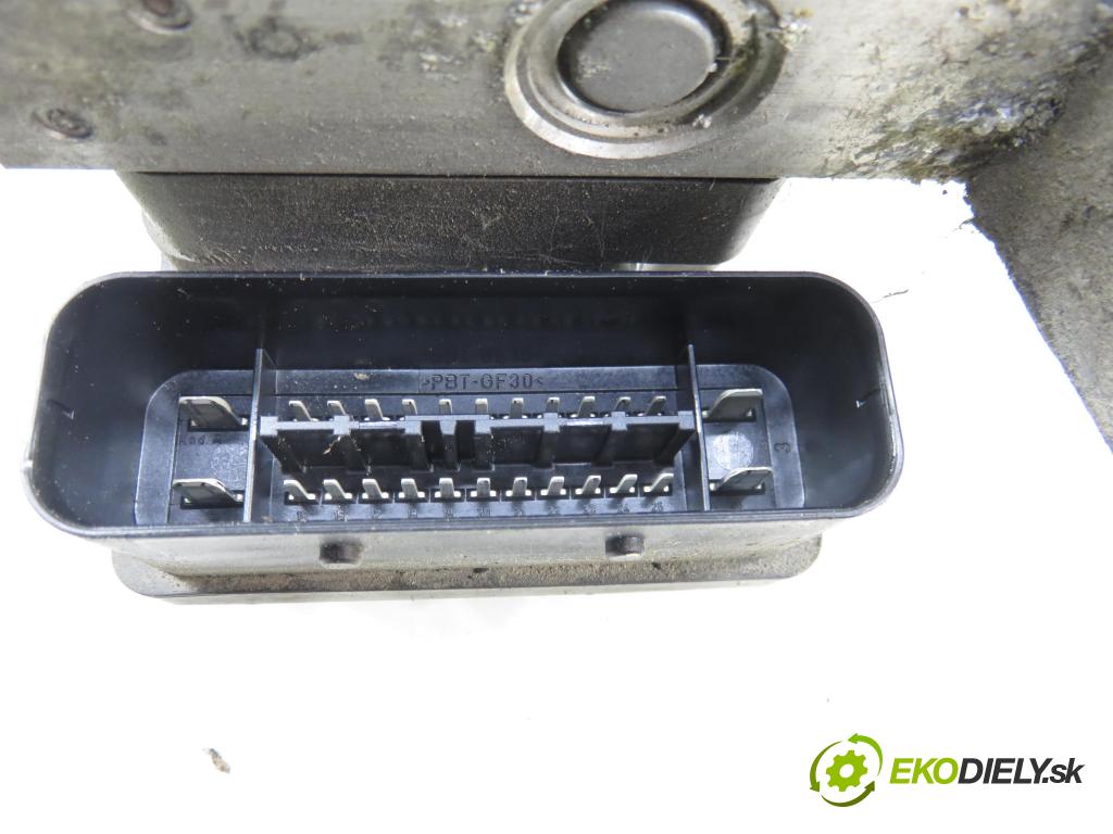 FORD FOCUS II (DA_, HCP) HB 2005 85,00 1.8 TDCi 115 - KKDA 1753,00 pumpa ABS 5WK84103 ; 10097001103 (Pumpa ABS)