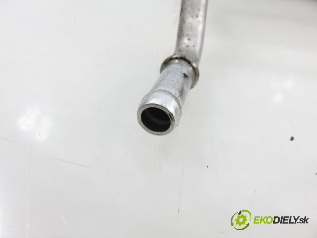 VW TRANSPORTER V Skrzynia (7HA, 7HH, 7EA, 7EH) FURGON 2008 75,00 1.9 TDI - BRS 1896,00 Chladič servočerpadlo 7H0422885D