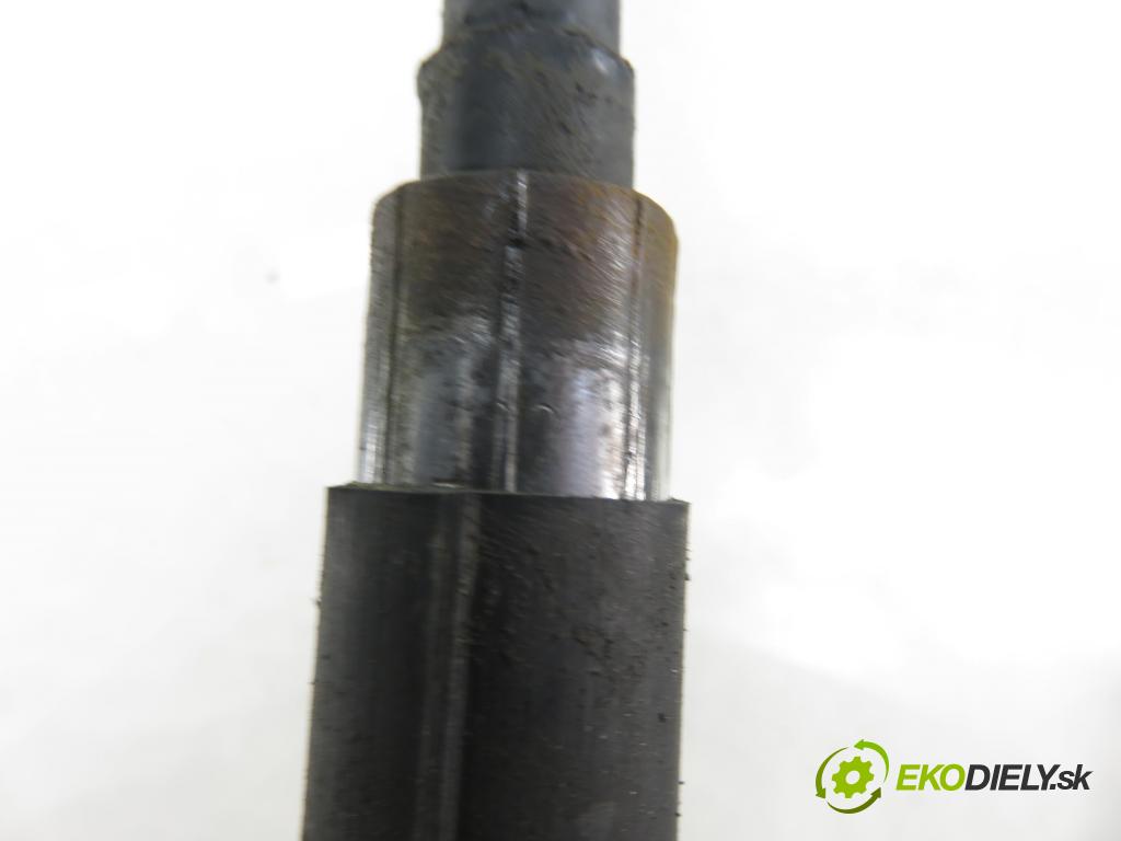 VW TRANSPORTER V Skrzynia (7HA, 7HH, 7EA, 7EH) FURGON 2008 75,00 1.9 TDI - BRS 1896,00 rúrka / Rúra servočerpadlo 7H1422893G