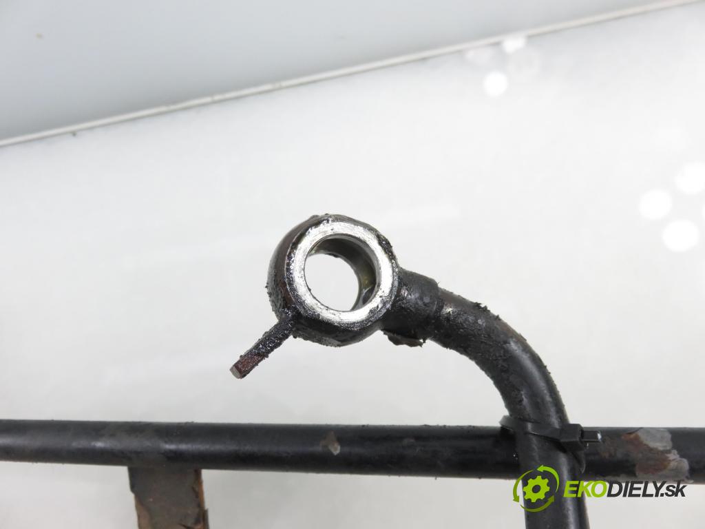 VW TRANSPORTER V Skrzynia (7HA, 7HH, 7EA, 7EH) FURGON 2008 75,00 1.9 TDI - BRS 1896,00 rúrka / Rúra servočerpadlo 7H1422893G