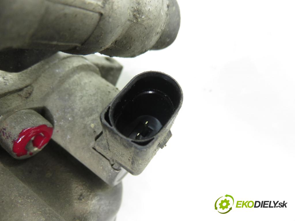 VW GOLF V (1K1) HB 2004 77,00 1.9 TDI PD 105 - BKC 1896,00 KOMPRESOR: klimatizace 1K0820803G (Kompresor klimatizace)