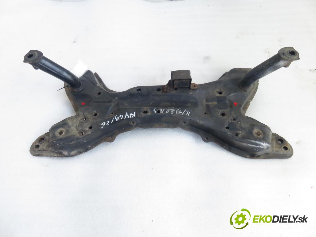 TOYOTA YARIS (_P1_) HB 2003 0,00 1.5 (NCP13_) - 1NZ-FE 1497,00 predný