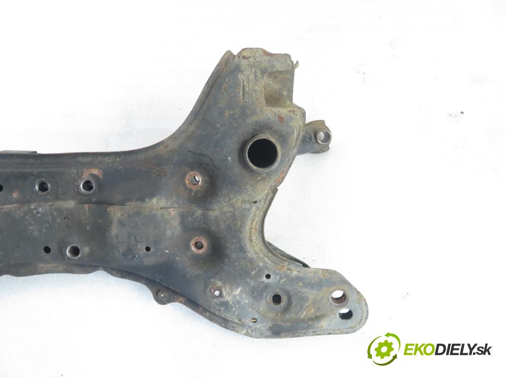 TOYOTA YARIS (_P1_) HB 2003 0,00 1.5 (NCP13_) - 1NZ-FE 1497,00 predný