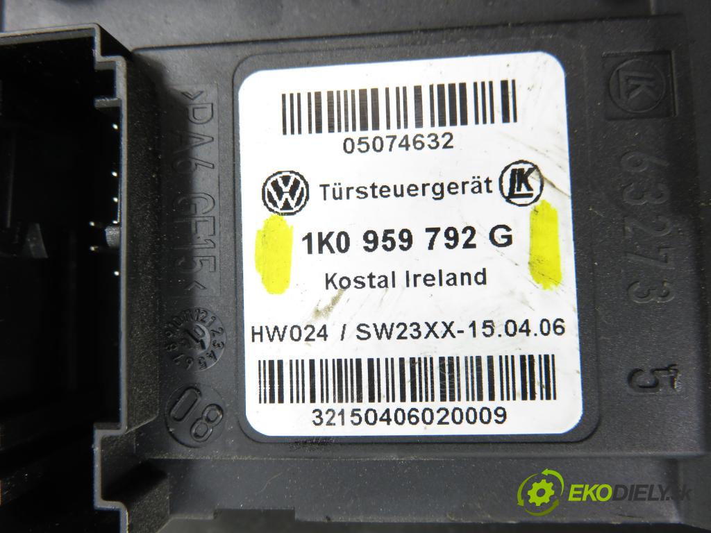 VW GOLF V (1K1) HB 2004 77,00 1.9 TDI PD 105 - BKC 1896,00 Mechanizmus okien 1K0959792G ; 1K0955702K