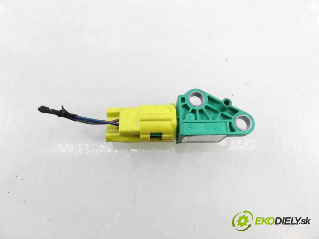 VW GOLF V (1K1) HB 2004 77,00 1.9 TDI PD 105 - BKC 1896,00 Snímač nárazu 5WK43273 ; 1K0909606 (Snímač nárazu)