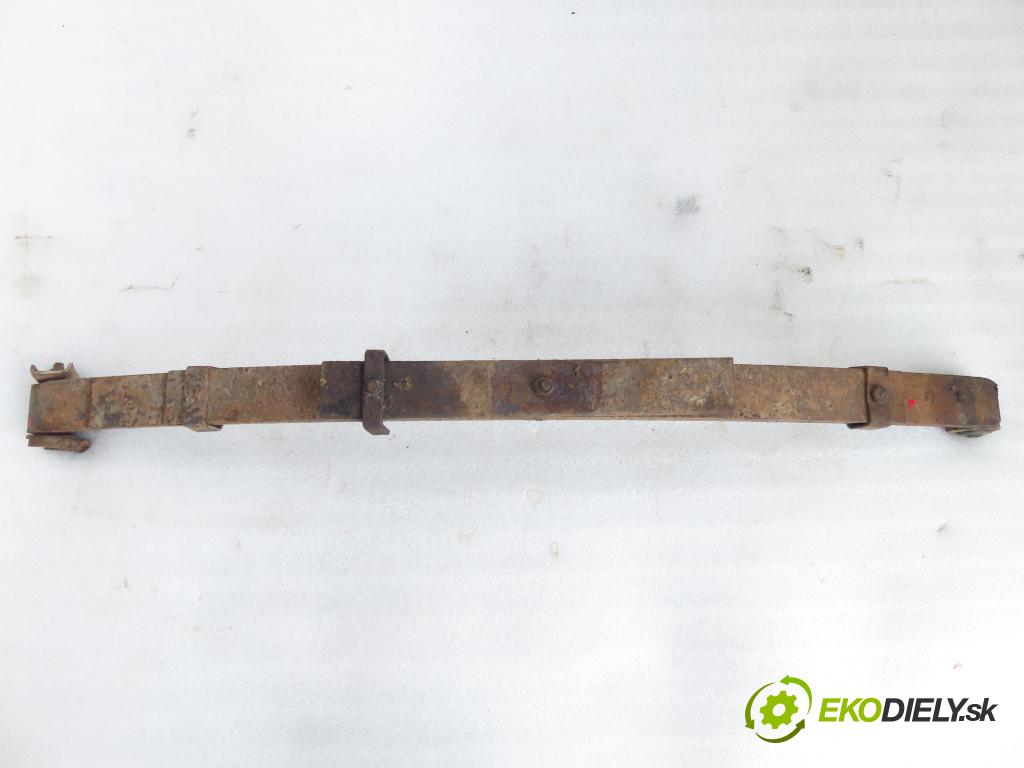 DAIHATSU FEROZA Hard Top (F300) TERENOWY 1992 70,00 1.6 i 16V 4x4 95 - HD-E 1590,00 Listové pero zadné 