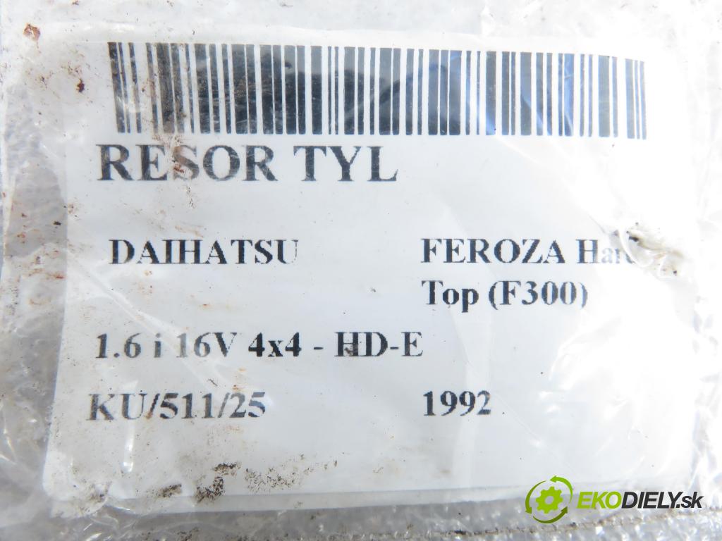 DAIHATSU FEROZA Hard Top (F300) TERENOWY 1992 70,00 1.6 i 16V 4x4 95 - HD-E 1590,00 Listové pero zadné