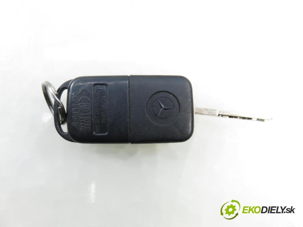 MERCEDES-BENZ VANEO (414) MINIVAN 2002 67,00 1.7 CDI (414.700) - OM 668.914 1689,00 spínačka  (Spínací skříňka)