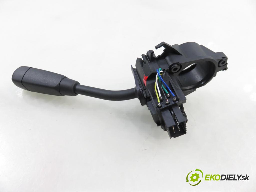 MERCEDES-BENZ VANEO (414) MINIVAN 2002 67,00 1.7 CDI (414.700) - OM 668.914 1689,00 / páčka ľavá strana 108230