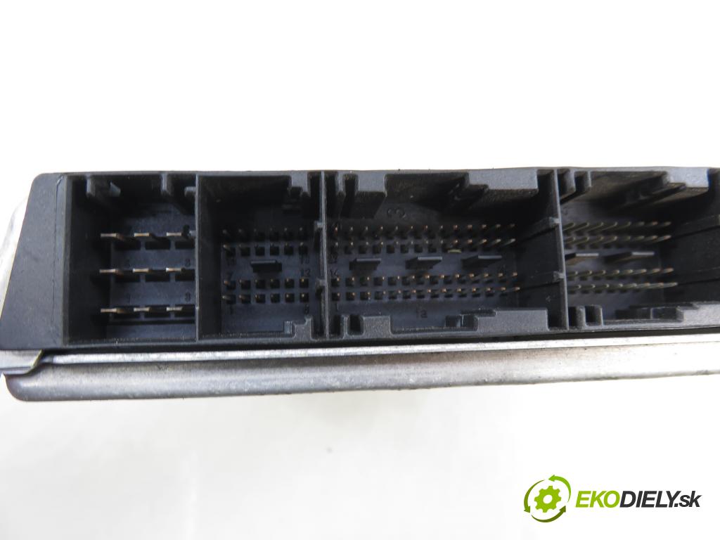 MERCEDES-BENZ VANEO (414) MINIVAN 2002 67,00 1.7 CDI (414.700) - OM 668.914 1689,00 Riadiaca jednotka Motor A6681530679 ; 0281011149