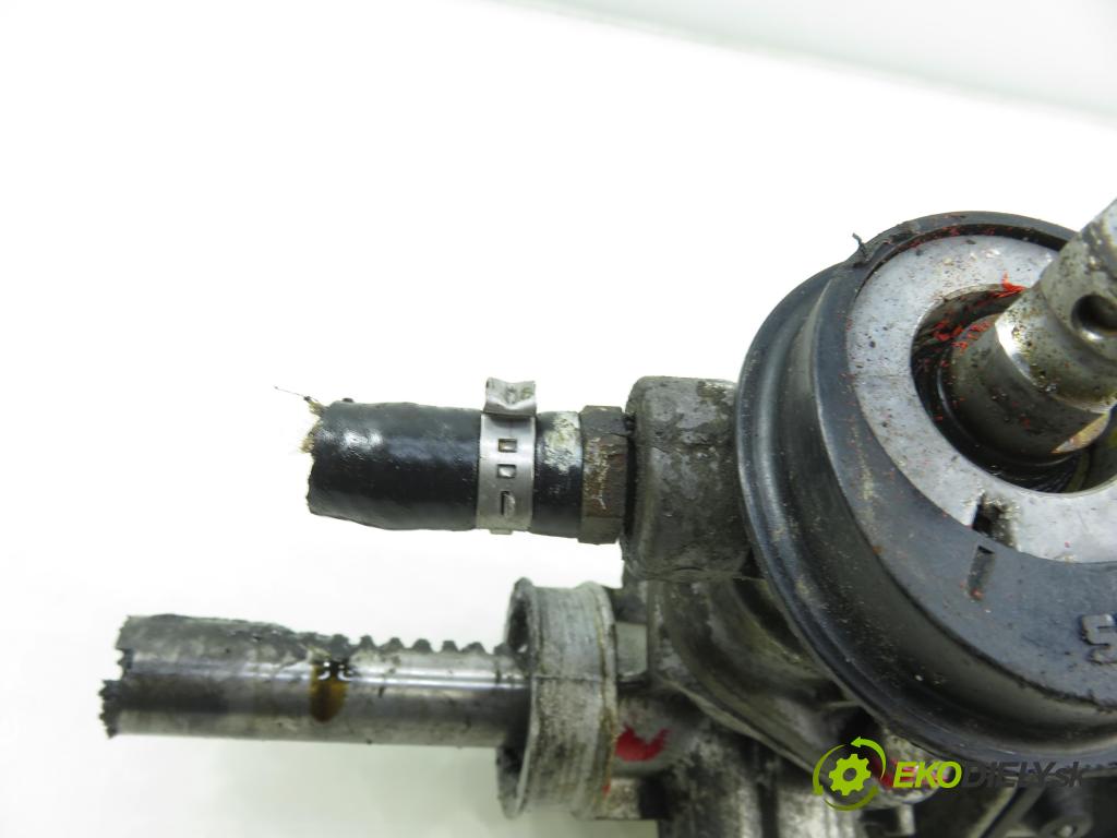 VOLVO V40 Kombi (645) KOMBI 2004 85,00 1.9 DI 116 - D 4192 T3 1870,00 Riadenie ZE riadením P30638473