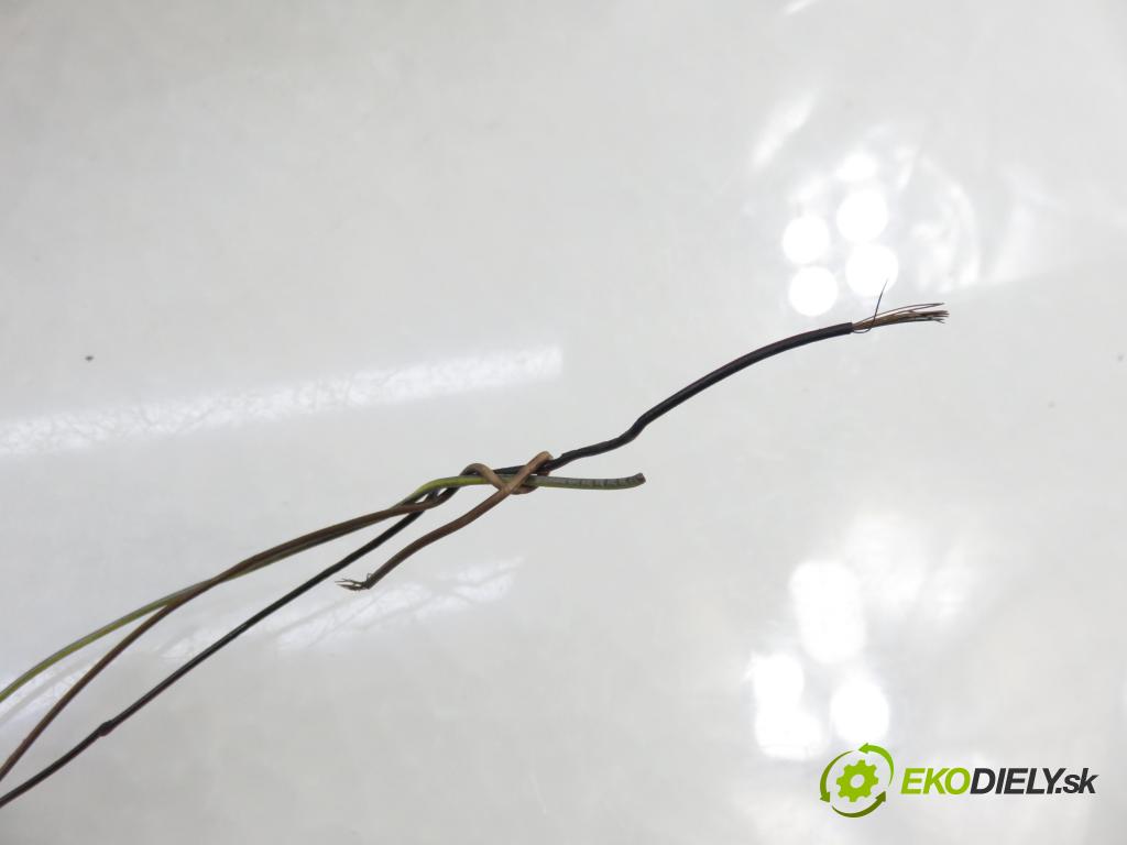 VW GOLF V (1K1) HB 2004 55,00 1.4 16V - BCA 1390,00 Riadenie ZE riadením 1K1423051BE ; 1K1909144F ; 7805277150