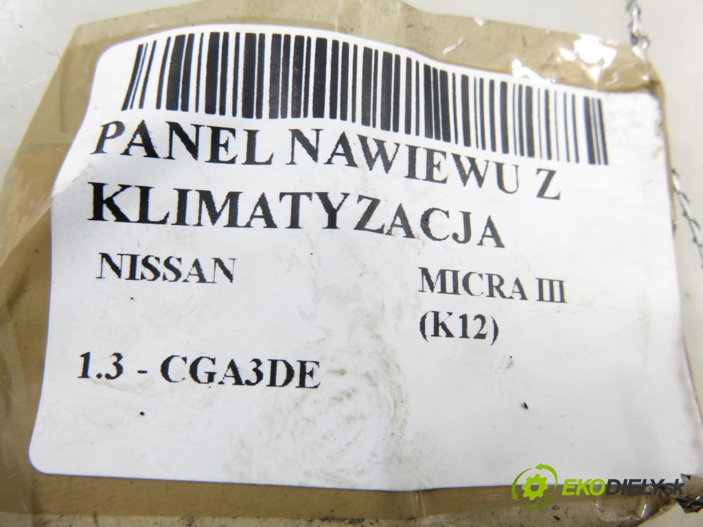NISSAN MICRA III (K12) HB 2004 65,00 1.3 - CGA3DE 1348,00 Panel kúrenia KLIMATIZACE: F667193W
