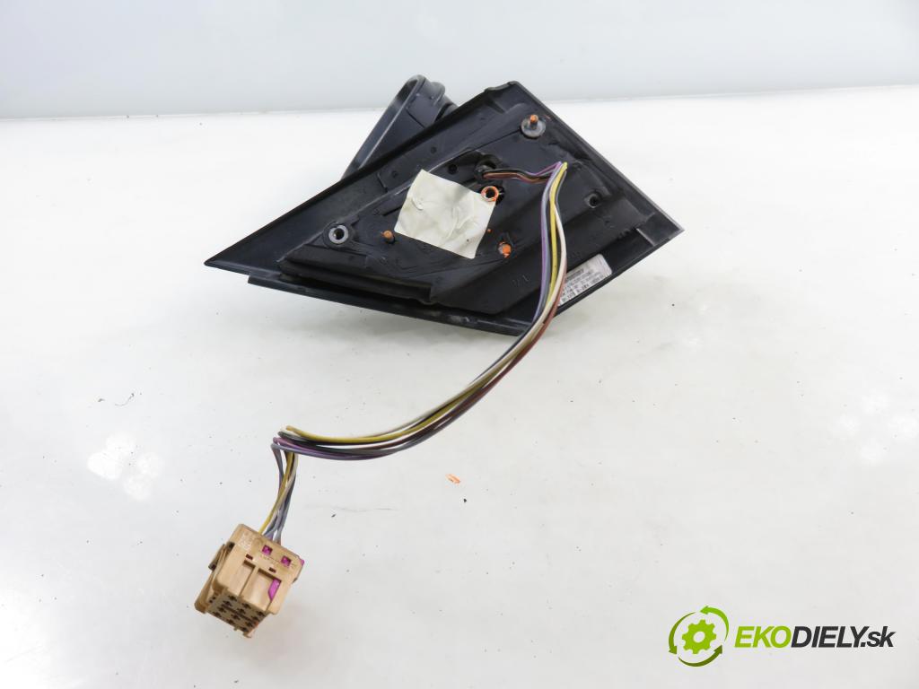 VW POLO (9N_) HB 2008 51,00 1.4 TDI - BNM 1422,00 zpětné zrcátko