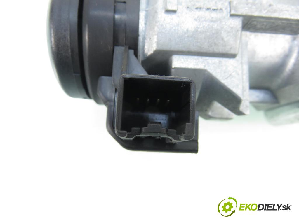 MAZDA 5 (CR19) MINIVAN 2009 105,00 2.0 MZR-CD 143 - RF7J 1998,00 spinačka 3M513F880AD (Spínacia skrinka)