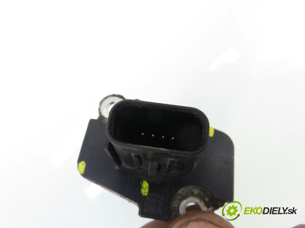 FORD FOCUS II (DA_, HCP) HB 2005 85,00 1.8 TDCi 115 - KKDA 1753,00 váha vzduchu vzduchu 4M5112B579CC ; AFH7050