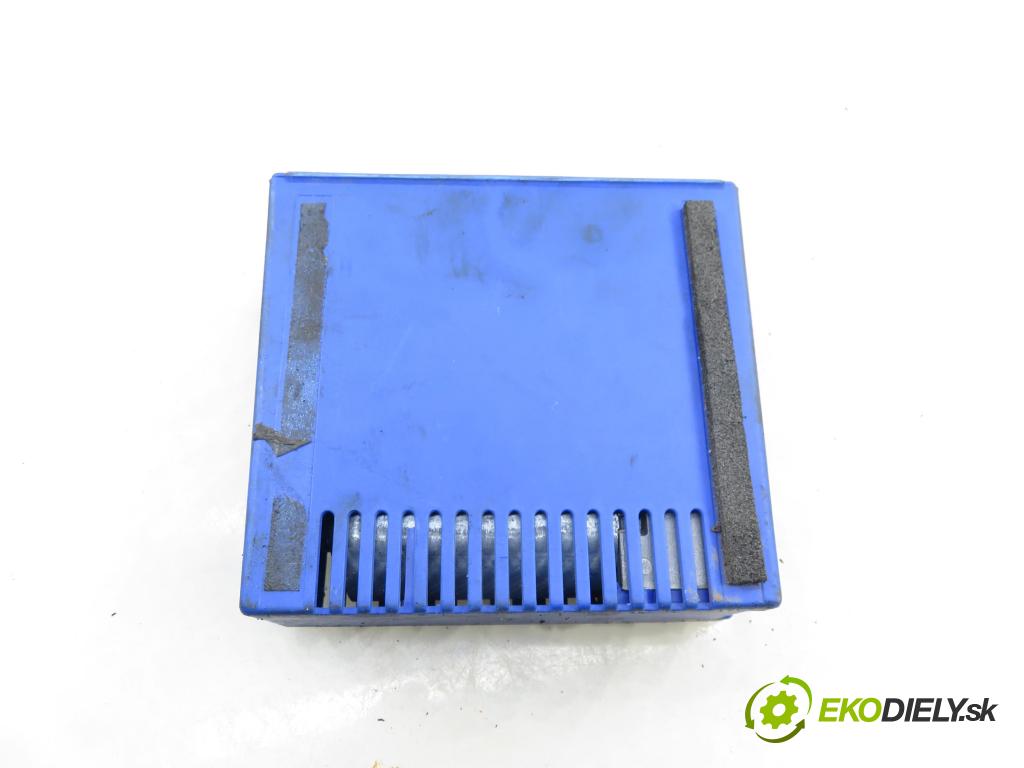 MERCEDES-BENZ VANEO (414) MINIVAN 2002 67,00 1.7 CDI (414.700) - OM 668.914 1689,00 Kompresor 0005830502