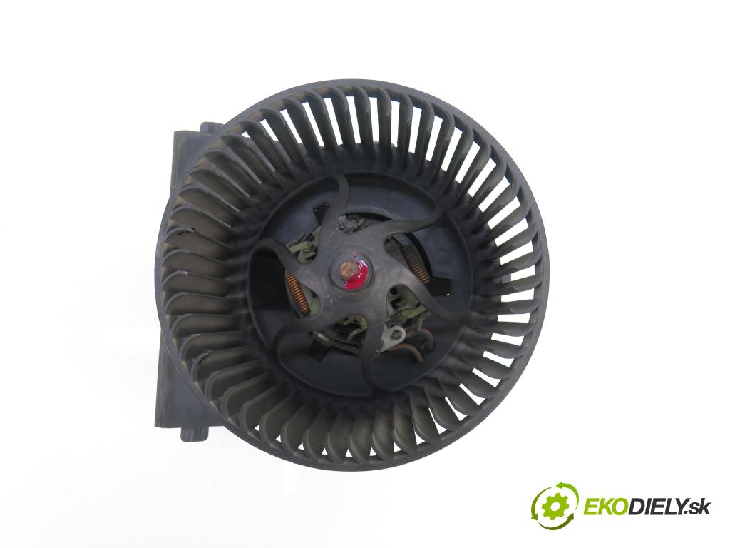 AUDI A3 (8L1) HB 2001 92,00 1.8 - AGN 1781,00 Ventilátor vetráku 1J1819021B