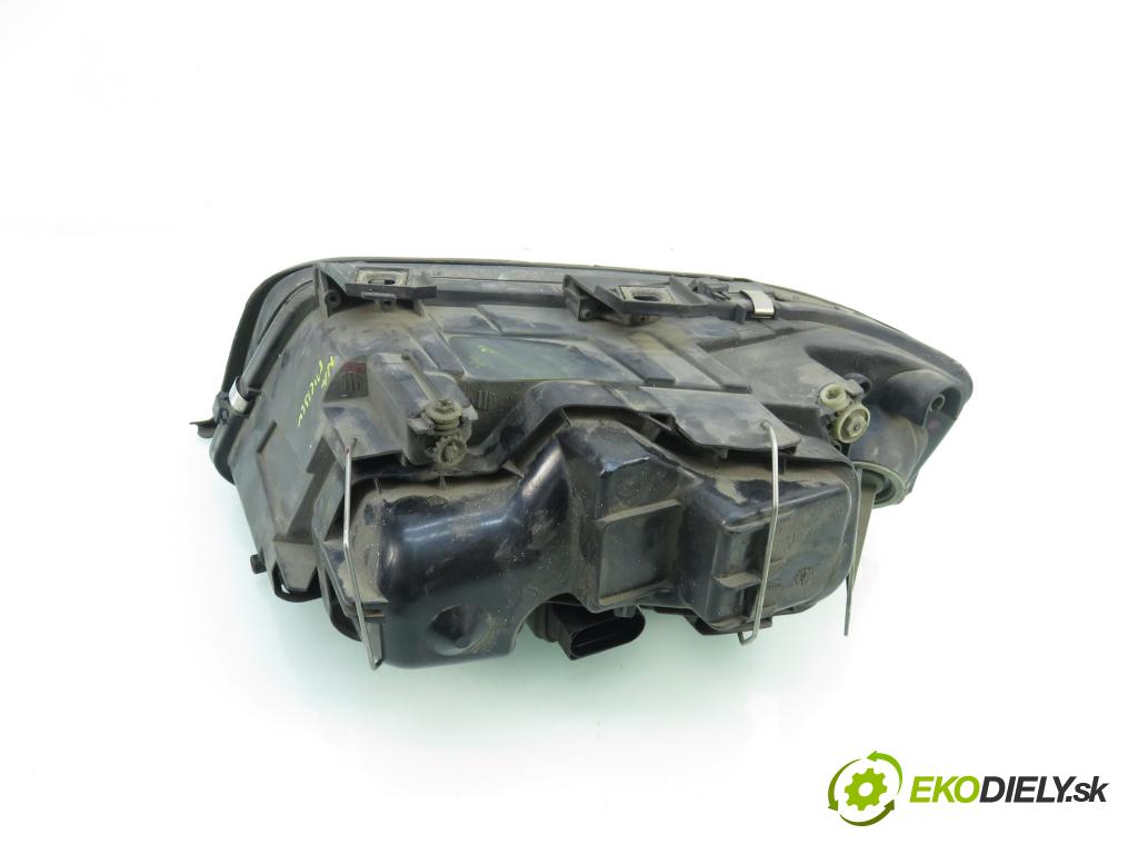 AUDI A6 Avant (4B5, C5) KOMBI 2005 96,00 1.9 TDI - AVF 1896,00 Svetlo PP