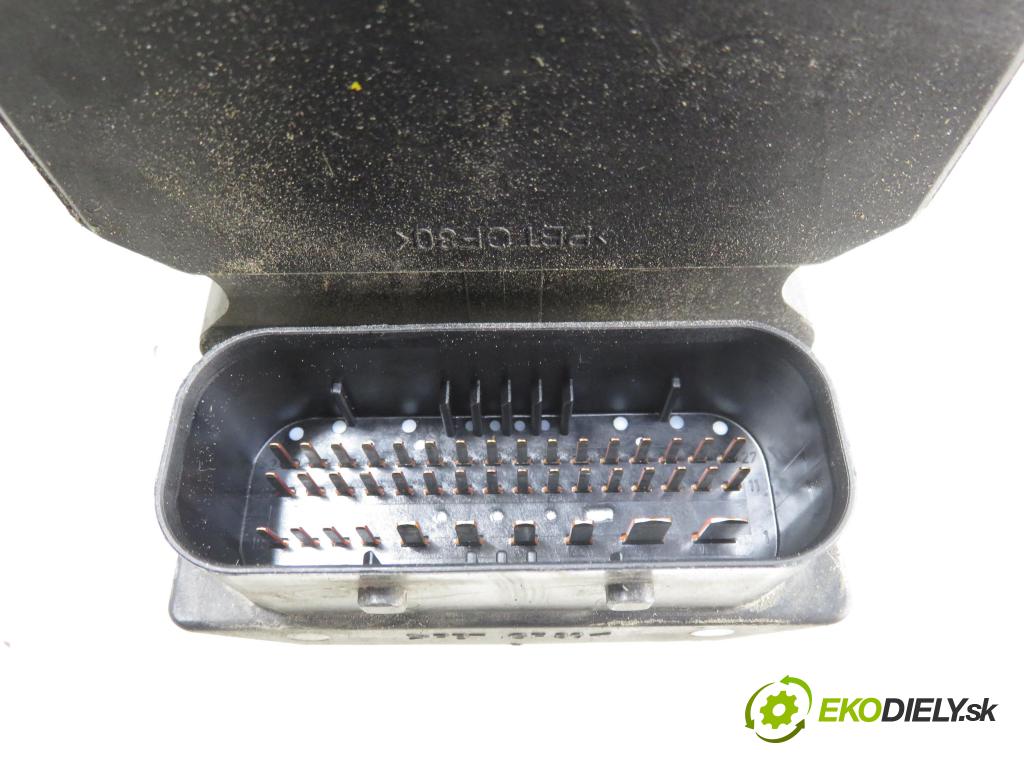 SEAT IBIZA III (6L1) HB 2003 74,00 1.4 16V - BBZ 1390,00 pumpa ABS 6Q0907379G ; 6Q0614117E ; 0265800003 (Pumpa ABS)