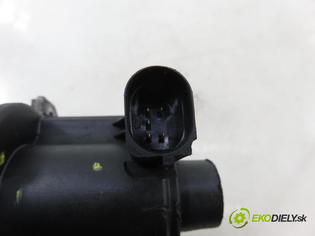 AUDI A4 Avant (8ED, B7) KOMBI 2007 103,00 2.0 TDI - BPW 1968,00 VENTIL: EGR 038131501AD ; 70036500