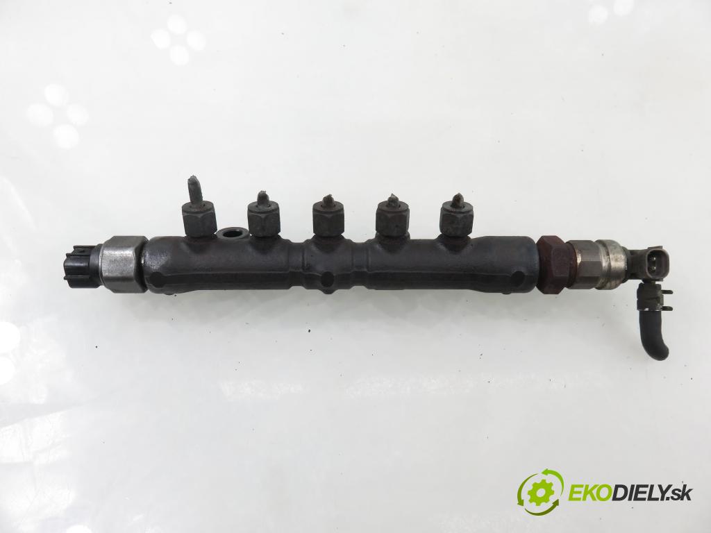 TOYOTA COROLLA (_E12_) HB 2005 85,00 2.0 D-4D 116 (CDE120R_, CDE120L_) - 1CD-FTV 1995,00 Lišta vstrekovacia  (Vstrekovacia lišta)