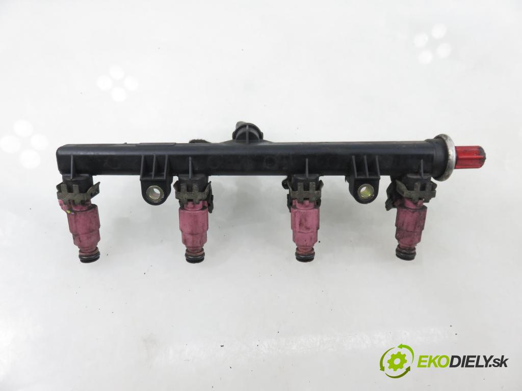 FIAT IDEA (350_) HB 2004 70,00 1.4 16V 95 - 843 A1.000 1368,00 Lišta vstrekovacia 0280156183 ; 0280151210 (Vstrekovacia lišta)