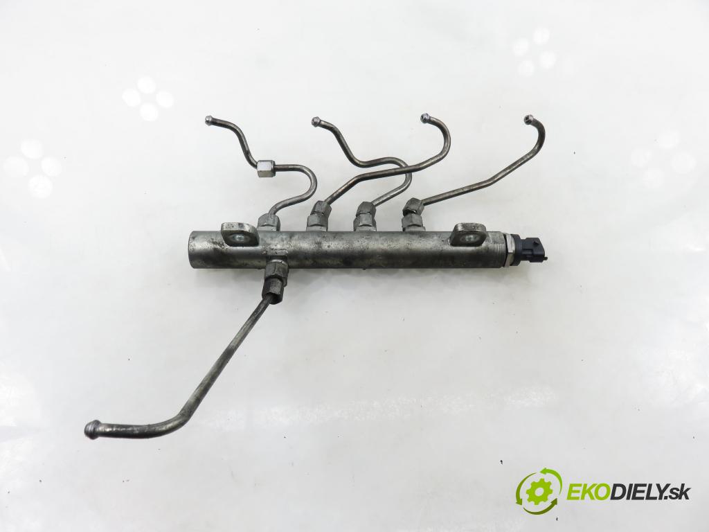 ALFA ROMEO 159 (939_) SEDAN 2007 110,00 1.9 JTDM 16V - 939 A2.000 1910,00 Lišta vstrekovacia 55197372 ; 0445214058 ; 0281002706 (Vstrekovacia lišta)