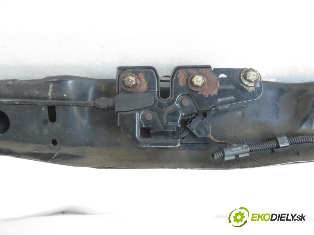 VW TRANSPORTER V Skrzynia (7HA, 7HH, 7EA, 7EH) FURGON 2005 77,00 1.9 TDI PD 105 - AXB 1896,00 Držiak predný