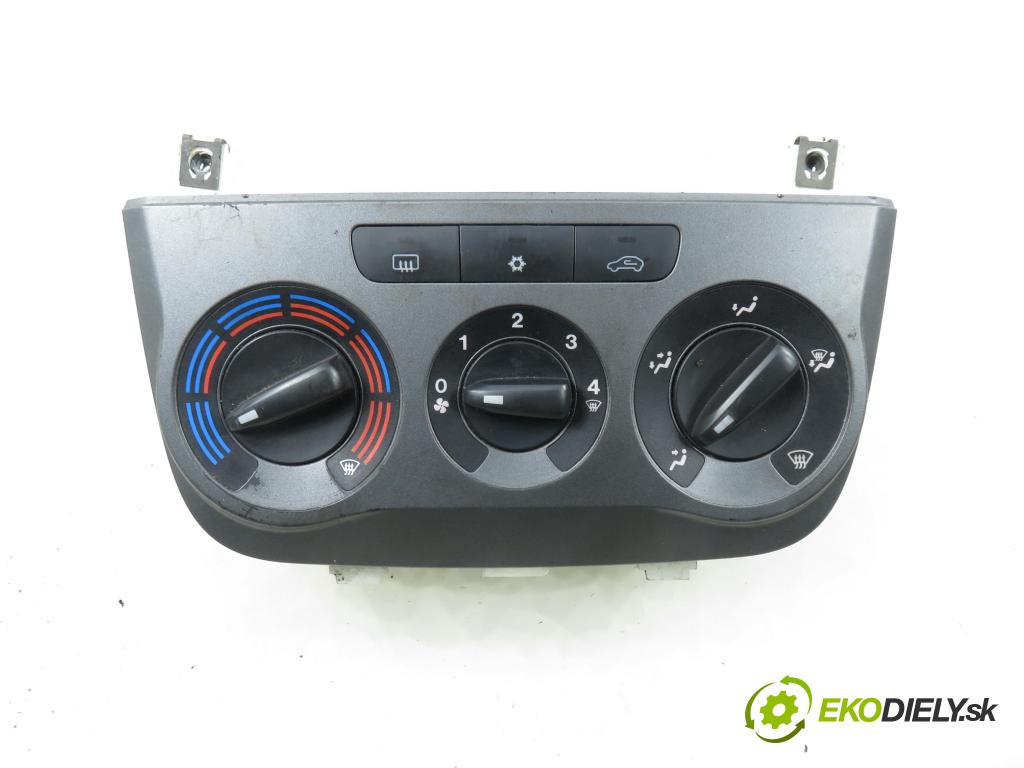 FIAT GRANDE PUNTO (199_) HB 2005 57,00 1.4 - 350 A1.000 1368,00 Panel topení KLIMATIZACE:
