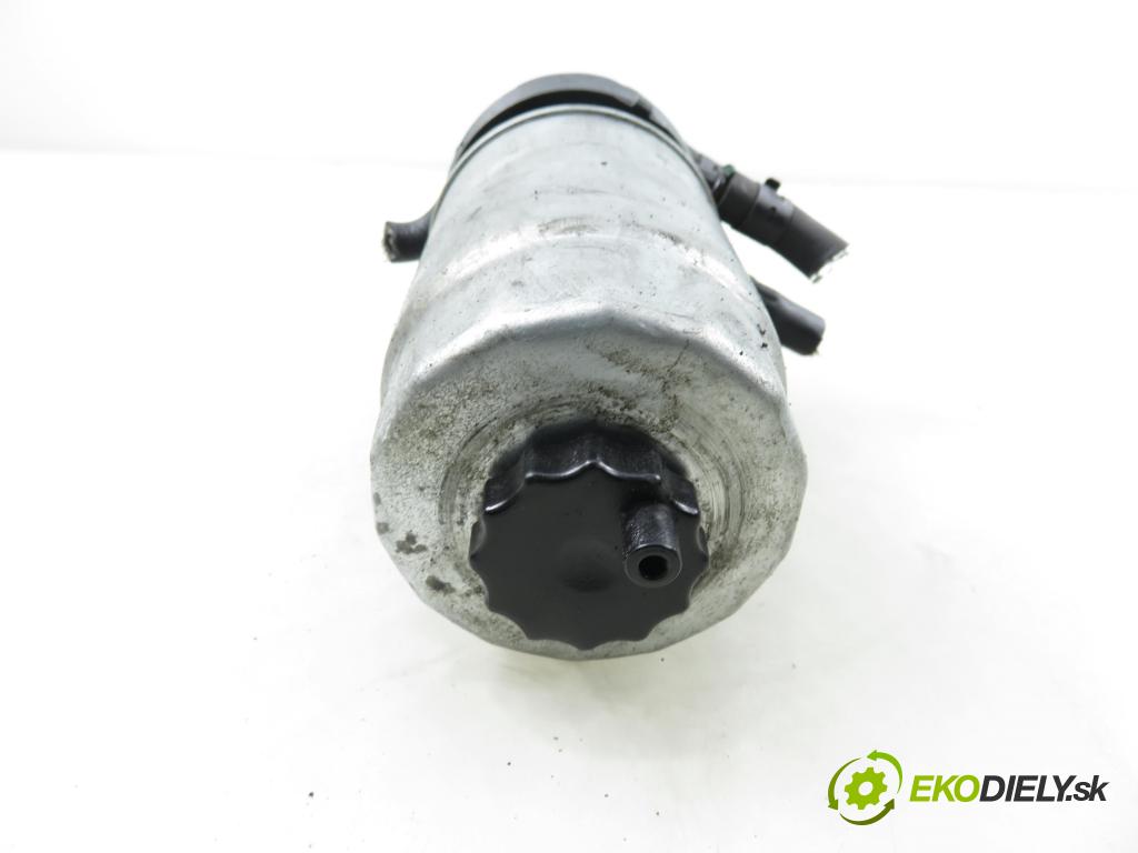 VW PASSAT B5.5 (3B3) SEDAN 2001 96,00 1.9 TDI - AWX 1896,00 paliva