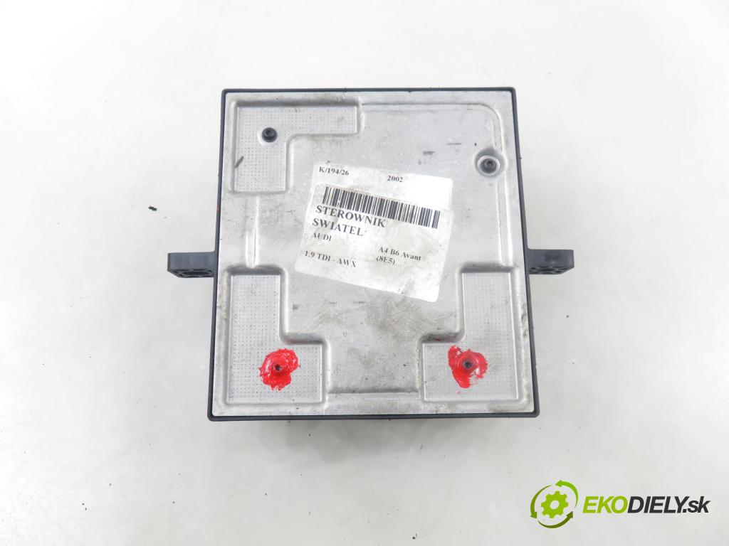 AUDI A4 Avant (8E5, B6) KOMBI 2002 96,00 1.9 TDI - AWX 1896,00 řídící jednotka světla 8E0907279F