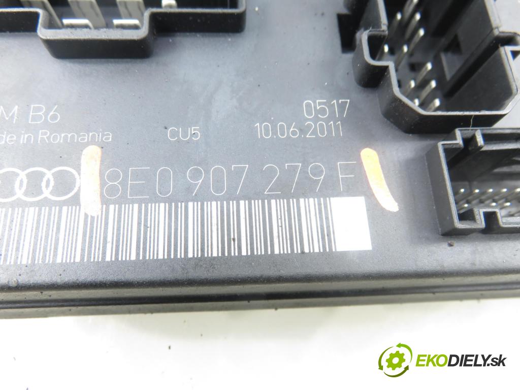 AUDI A4 Avant (8E5, B6) KOMBI 2002 96,00 1.9 TDI - AWX 1896,00 řídící jednotka světla 8E0907279F