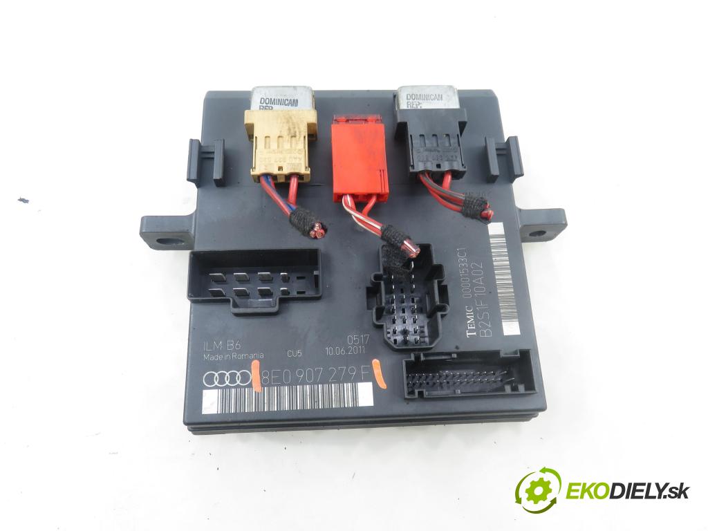 AUDI A4 Avant (8E5, B6) KOMBI 2002 96,00 1.9 TDI - AWX 1896,00 řídící jednotka světla 8E0907279F