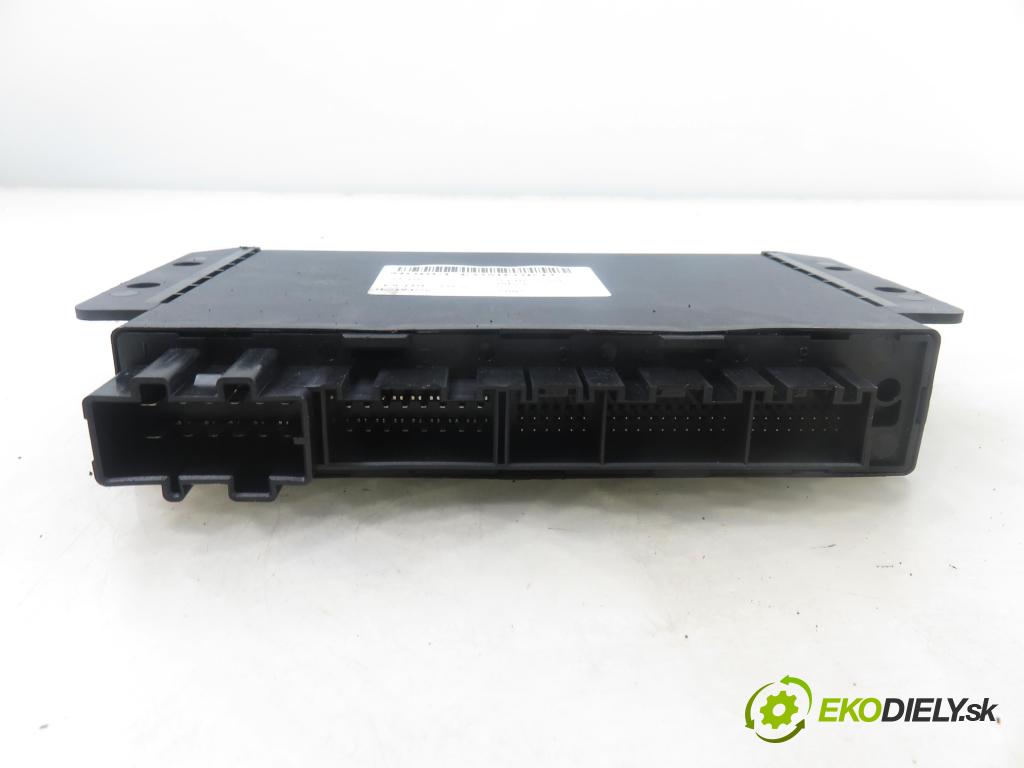 AUDI A4 Avant (8E5, B6) KOMBI 2002 96,00 1.9 TDI - AWX 1896,00 MODUL komfortu 8E0959433BC