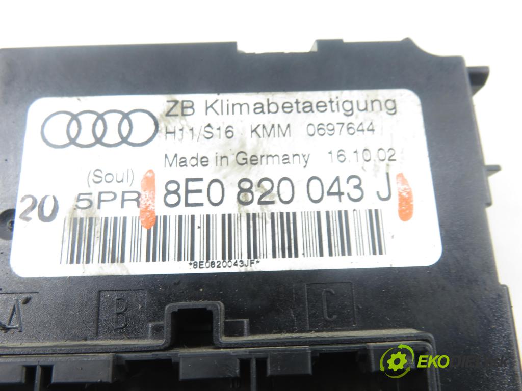 AUDI A4 Avant (8E5, B6) KOMBI 2002 96,00 1.9 TDI - AWX 1896,00 Panel topení KLIMATRONIK 8E0820043J