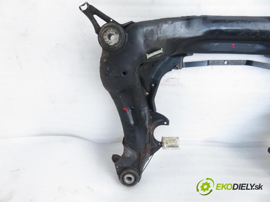 AUDI A6 Avant (4B5, C5) KOMBI 2001 220,00 4.2 quattro - ASG 4172,00 predný