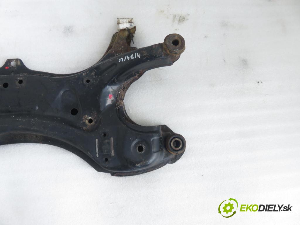 TOYOTA AVENSIS VERSO (_M2_) MINIVAN 2002 85,00 2.0 D (CLM20_) - 1CD-FTV 1995,00 predný