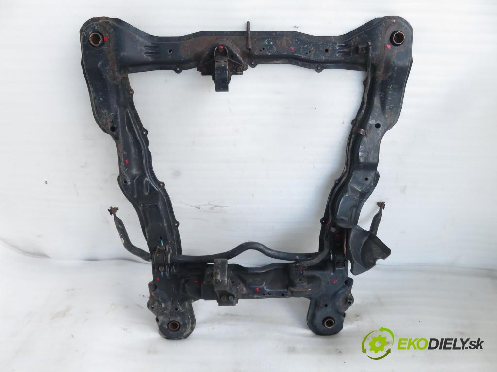 HYUNDAI TRAJET (FO) MINIVAN 2006 83,00 2.0 CRDi 113 1991,00 predný 