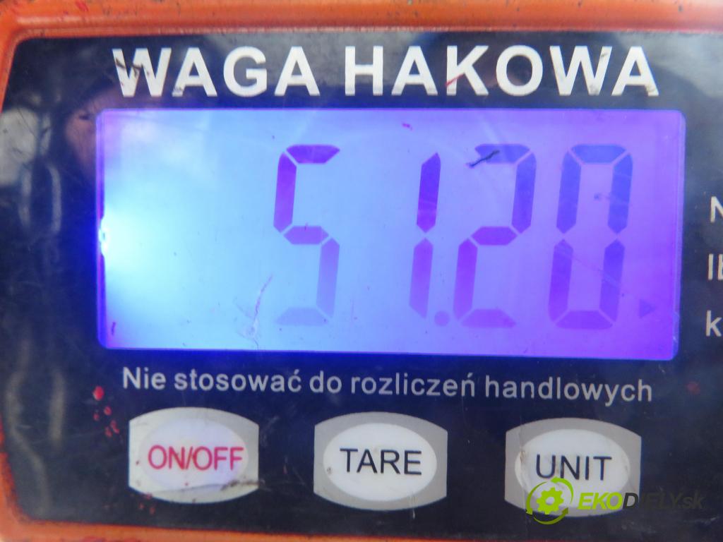 HYUNDAI TRAJET (FO) MINIVAN 2006 83,00 2.0 CRDi 113 1991,00 predný